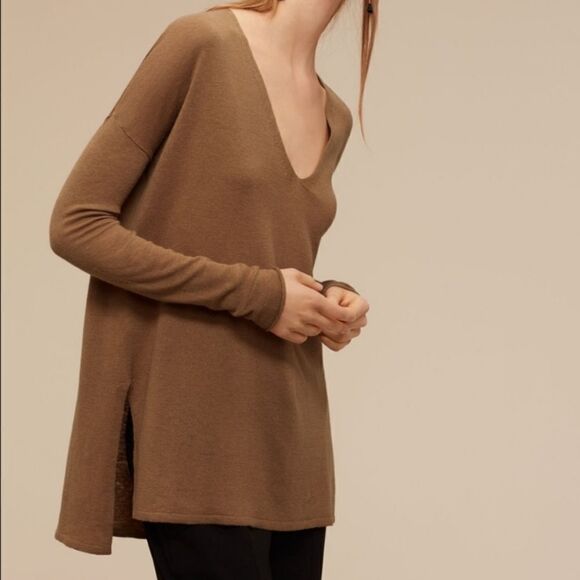 ARITZIA Babaton Erin Sweater on camel tan tone Small @B4 - Picture 1 of 11